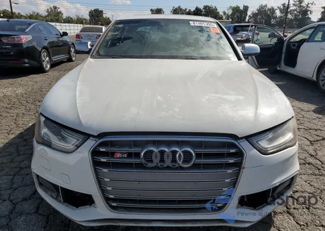 2014 Audi S4 Premium Plus из США, поврежденный, VIN WAUBGAFL8EA011693